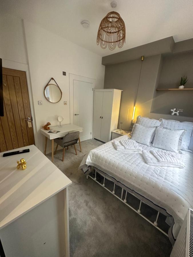 Boutique Nights Aparthotel Ήστμπορν Εξωτερικό φωτογραφία